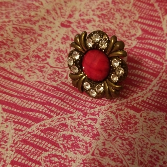 Brass Antique Ring - Picture 1 of 3